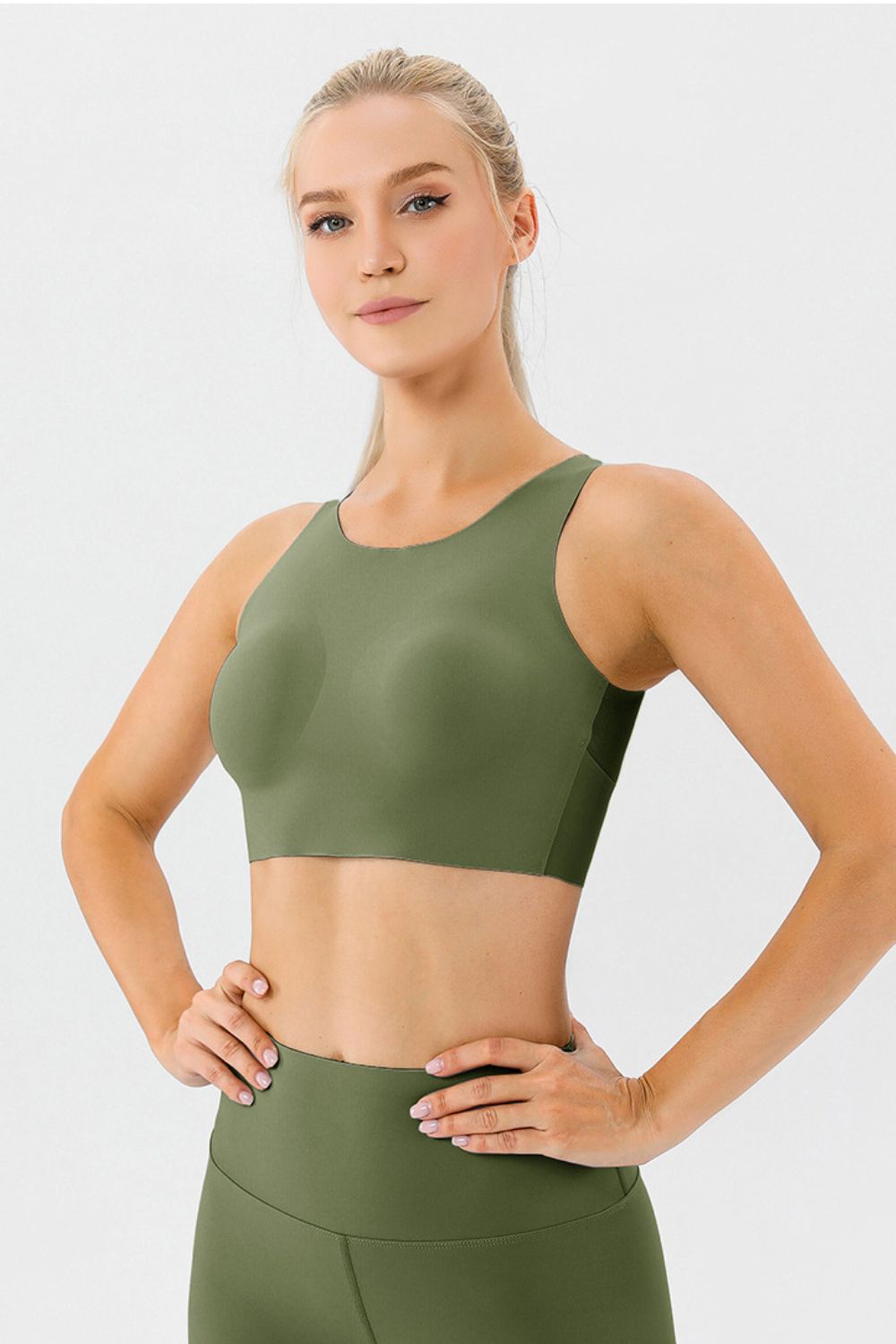 Honeybee Mumford's Round Neck Wide Strap Active Bra