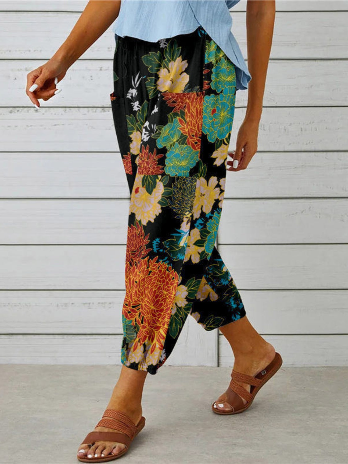 Honeybee Mumford's Printed Tied Cropped Pants