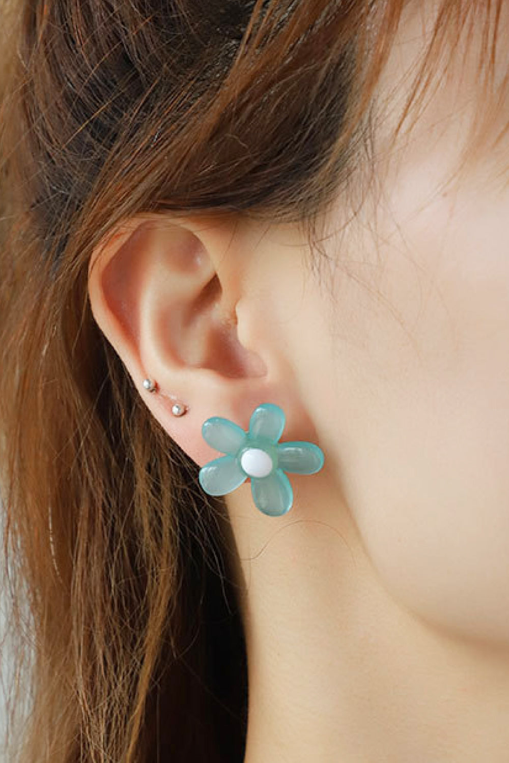 honeybee Mumford's Flower Shape Earrings