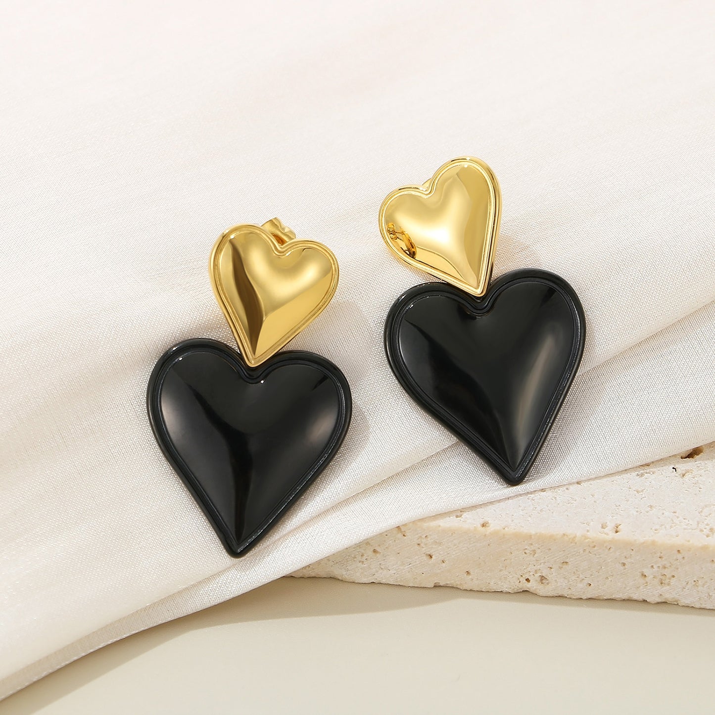 honeybee Mumford's Double Heart Earrings