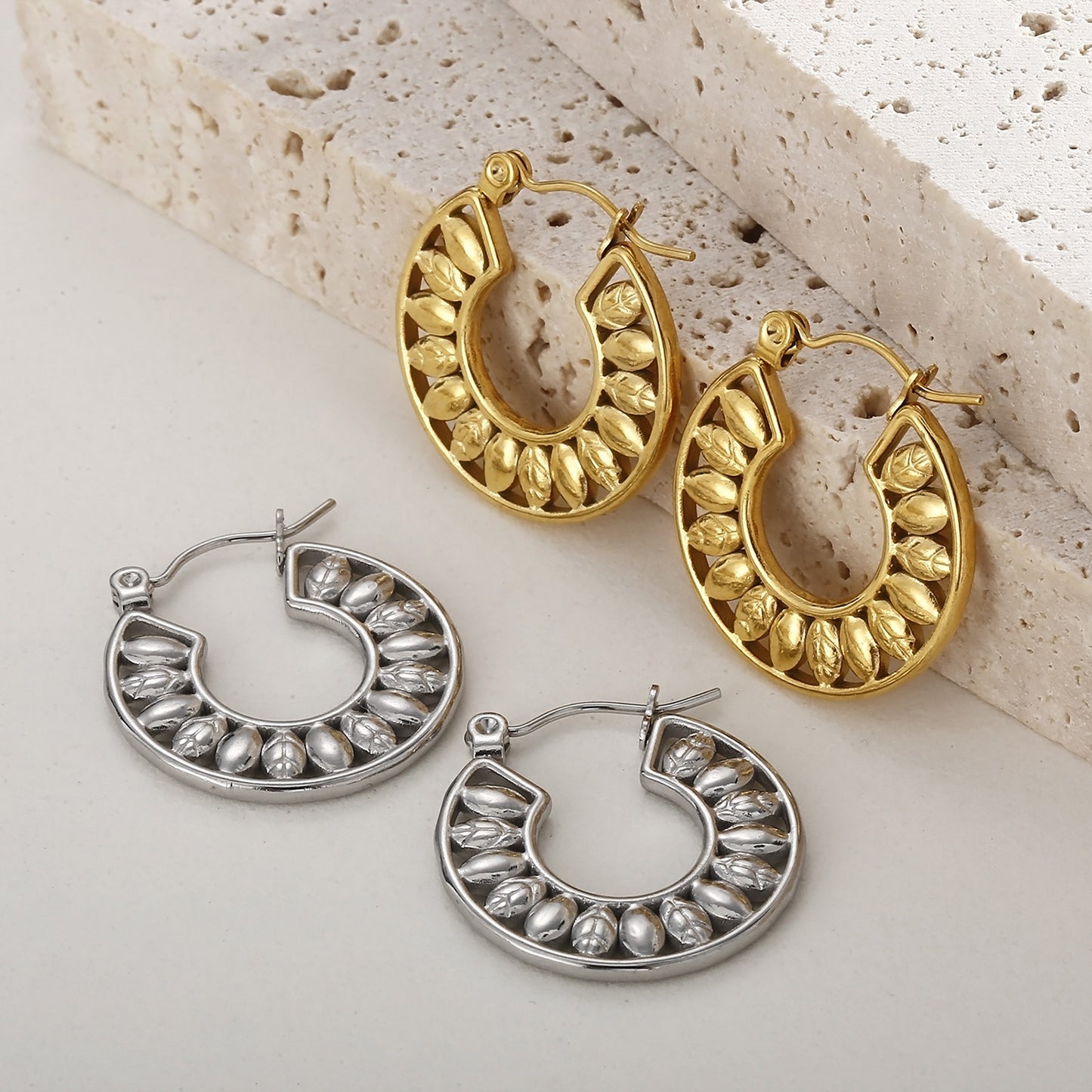 honeybee Mumford's Cutout Leaf Shape Huggie Earrings