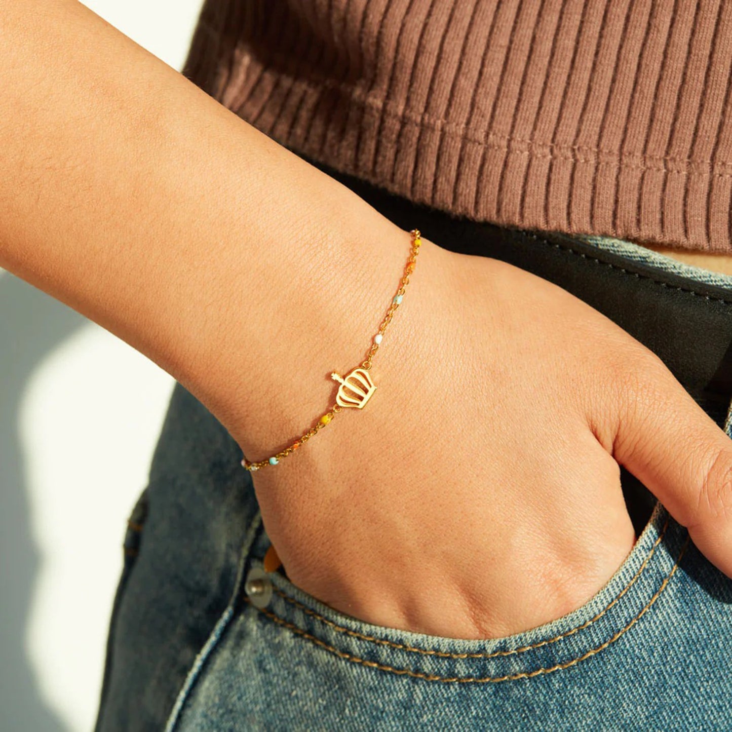 Honeybee Mumford's Crown Shape 18K Gold-Plated Bead Bracelet