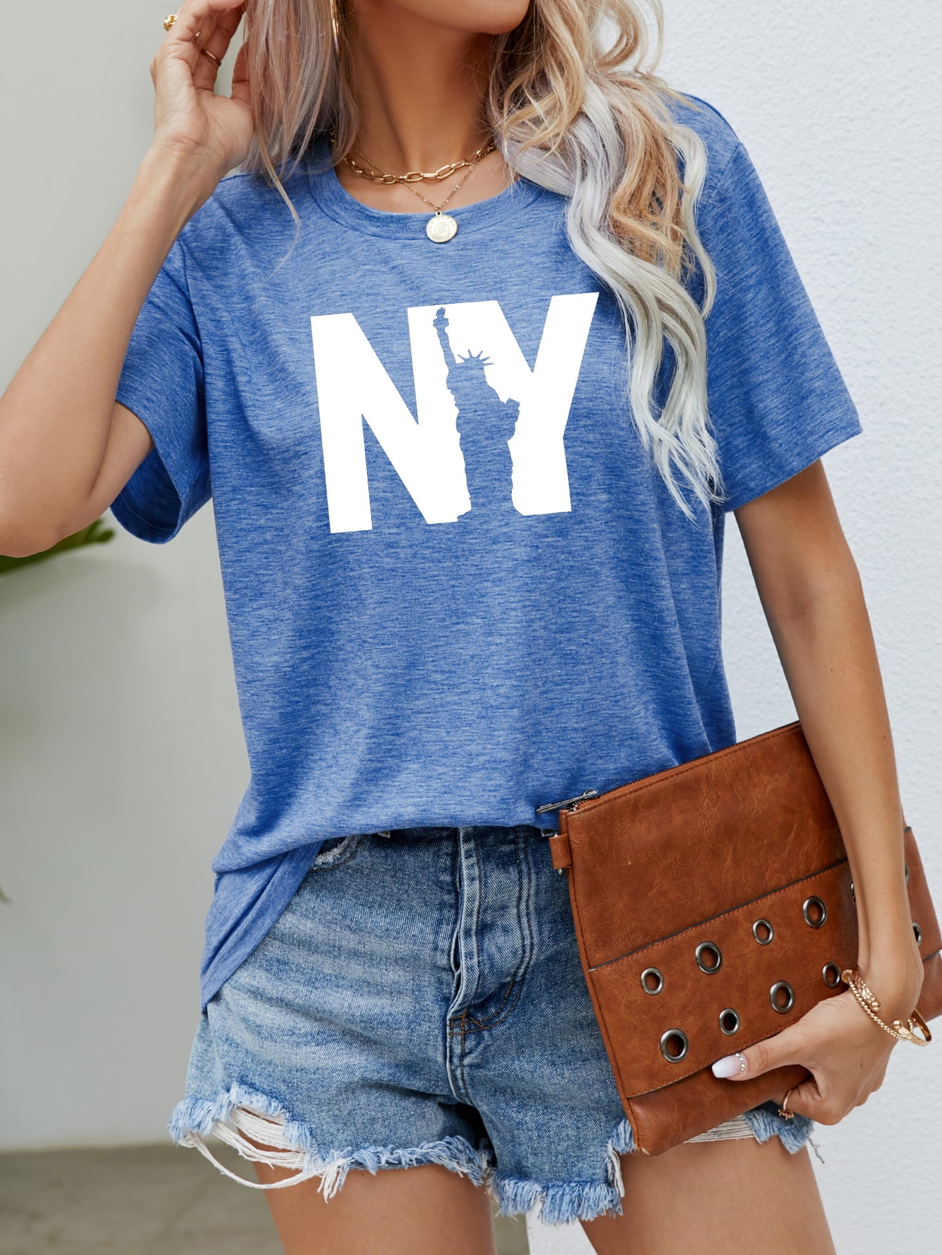 Honeybee Mumford's NY the Statue of Liberty Graphic Tee