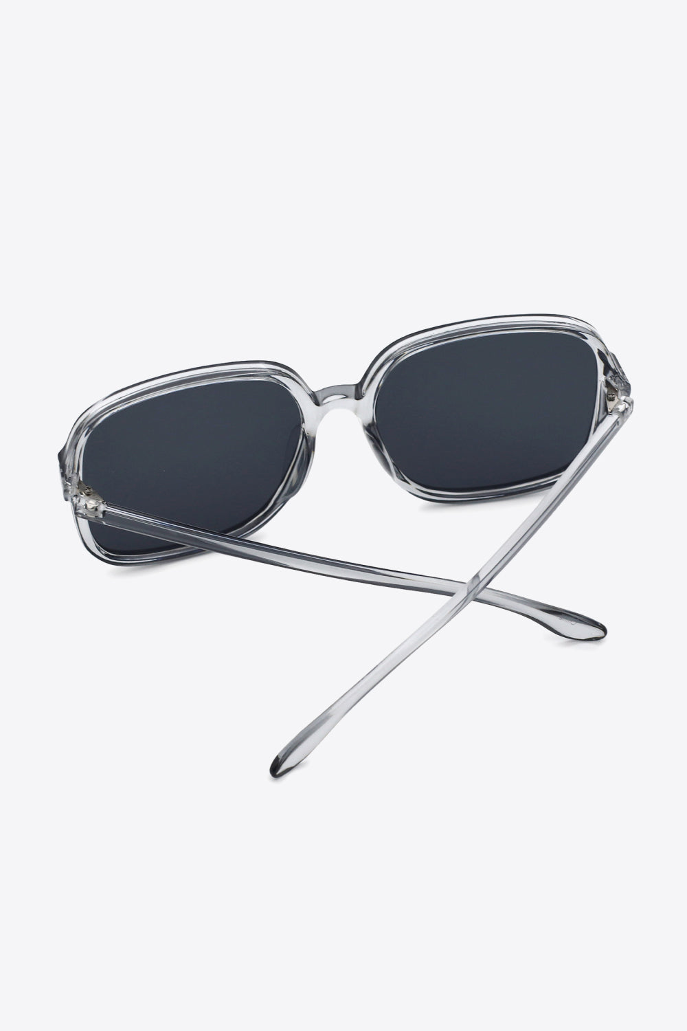 Honeybee Mumford's Square Sunglasses