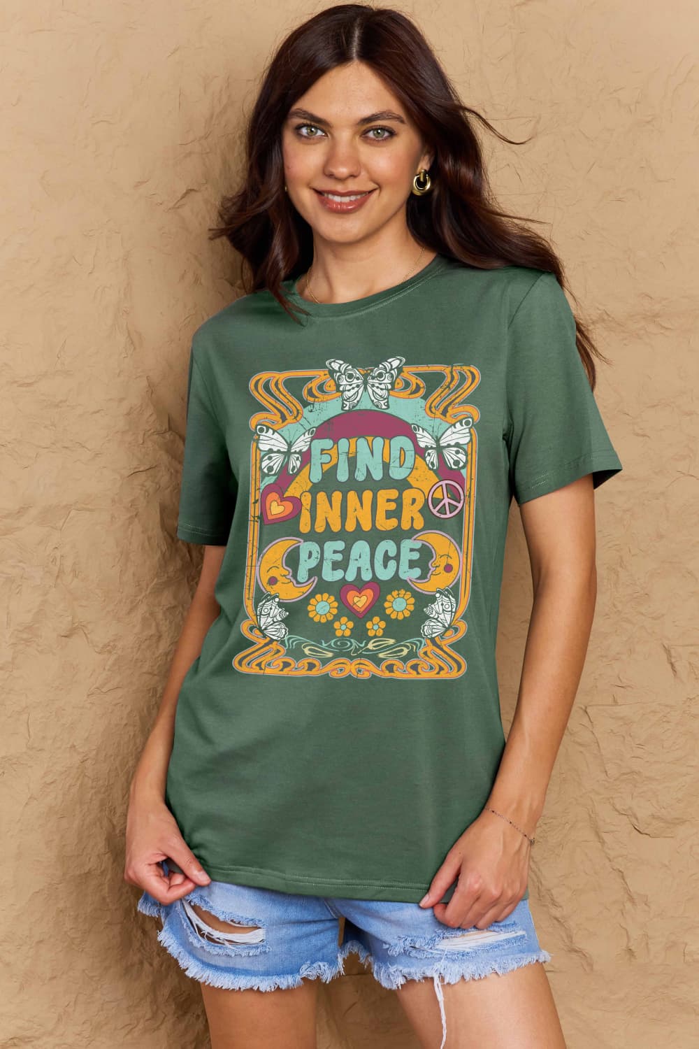 Honeybee Mumford's Simply Love Full Size FIND INNER PEACE Graphic Cotton T-Shirt