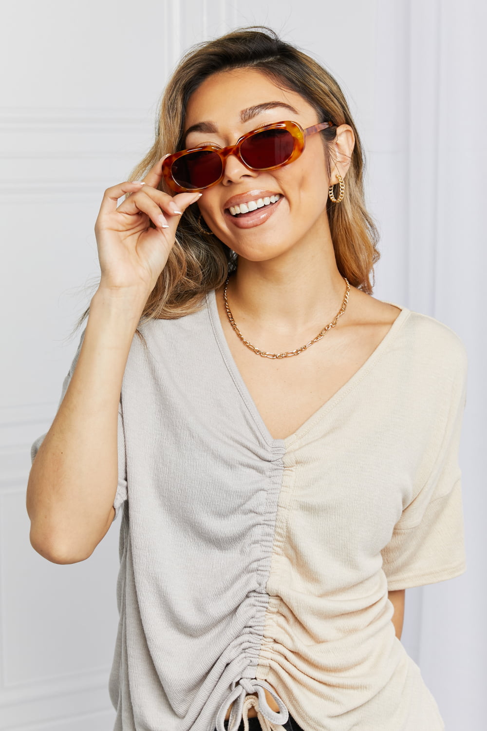 Honeybee Mumford's Oval Full Rim Sunglasses