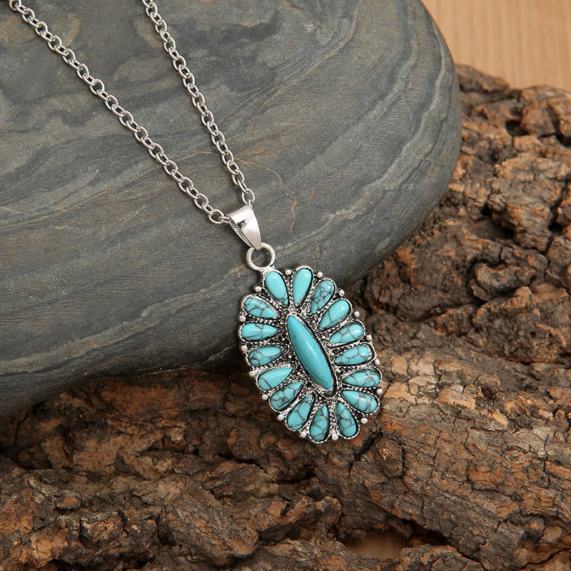 Honeybee Mumford's Turquoise Pendant Necklace