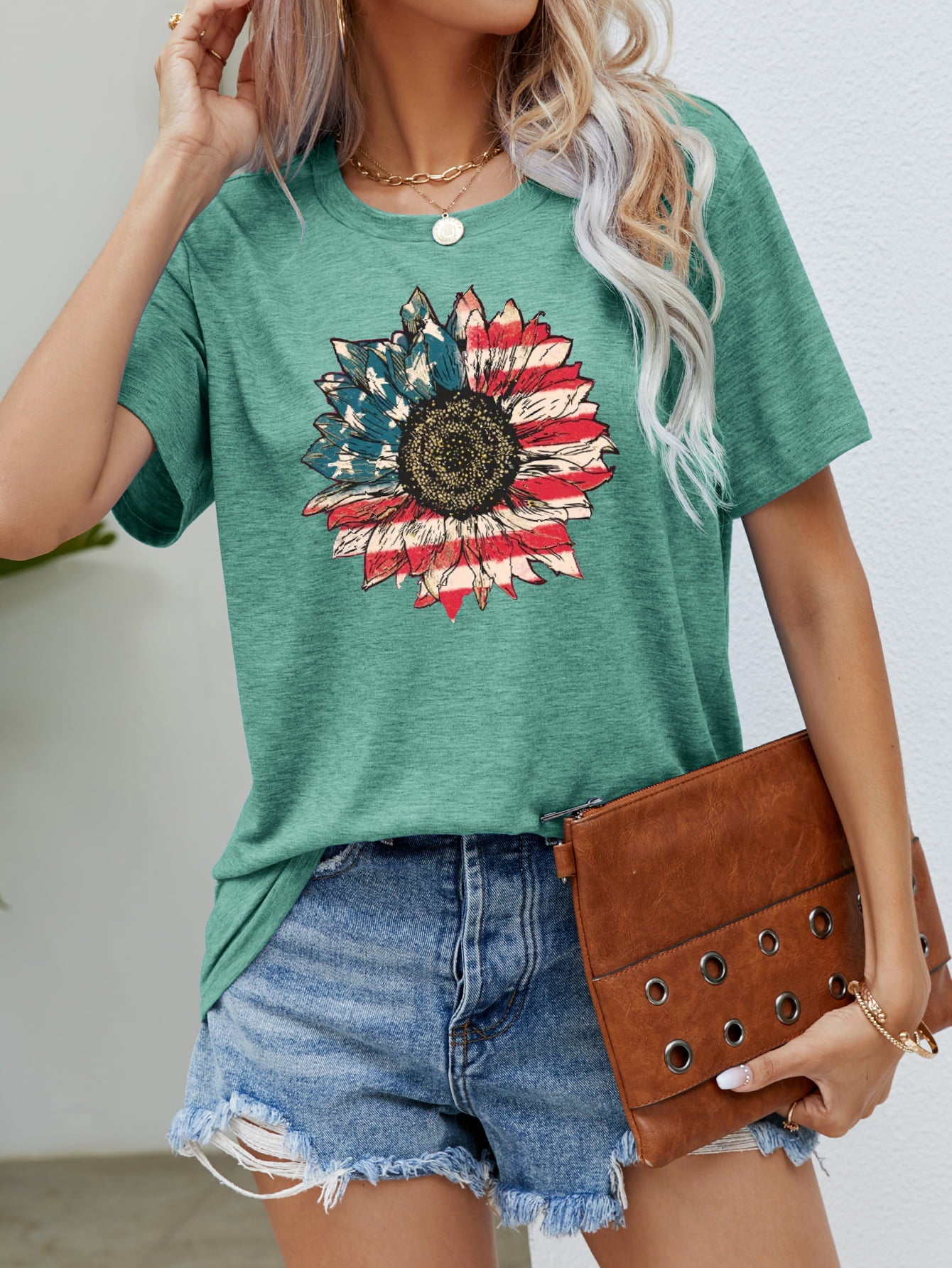 Honeybee Mumford's US Flag Flower Graphic Tee