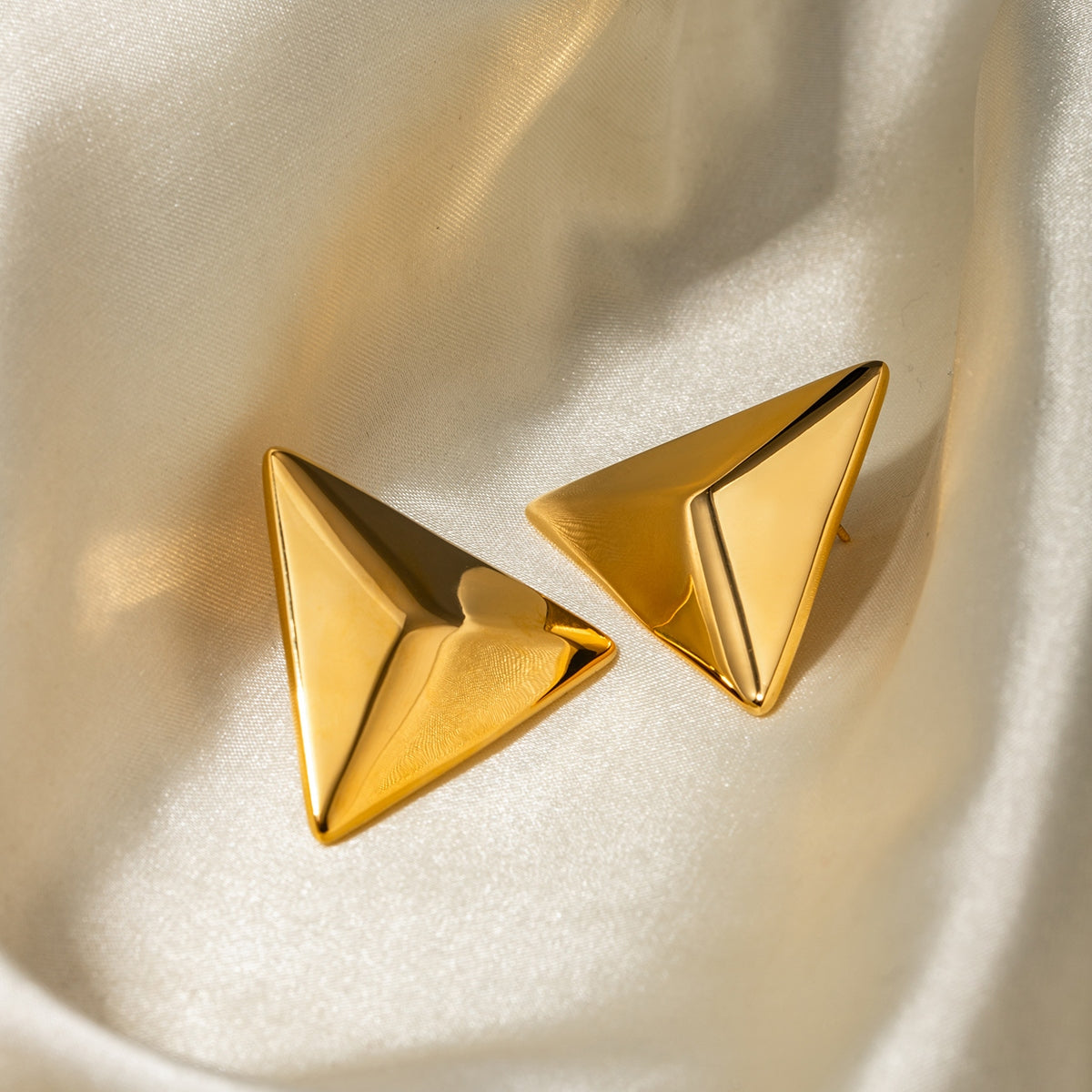 honeybee Mumford's Triangle Earrings