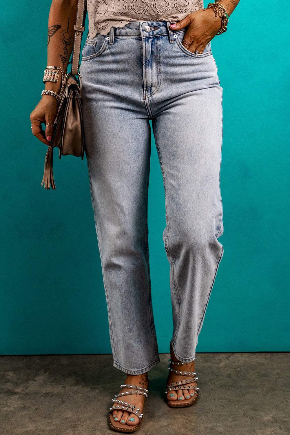 Honeybee Mumford's Pocketed Mid-Rise Waist Jeans