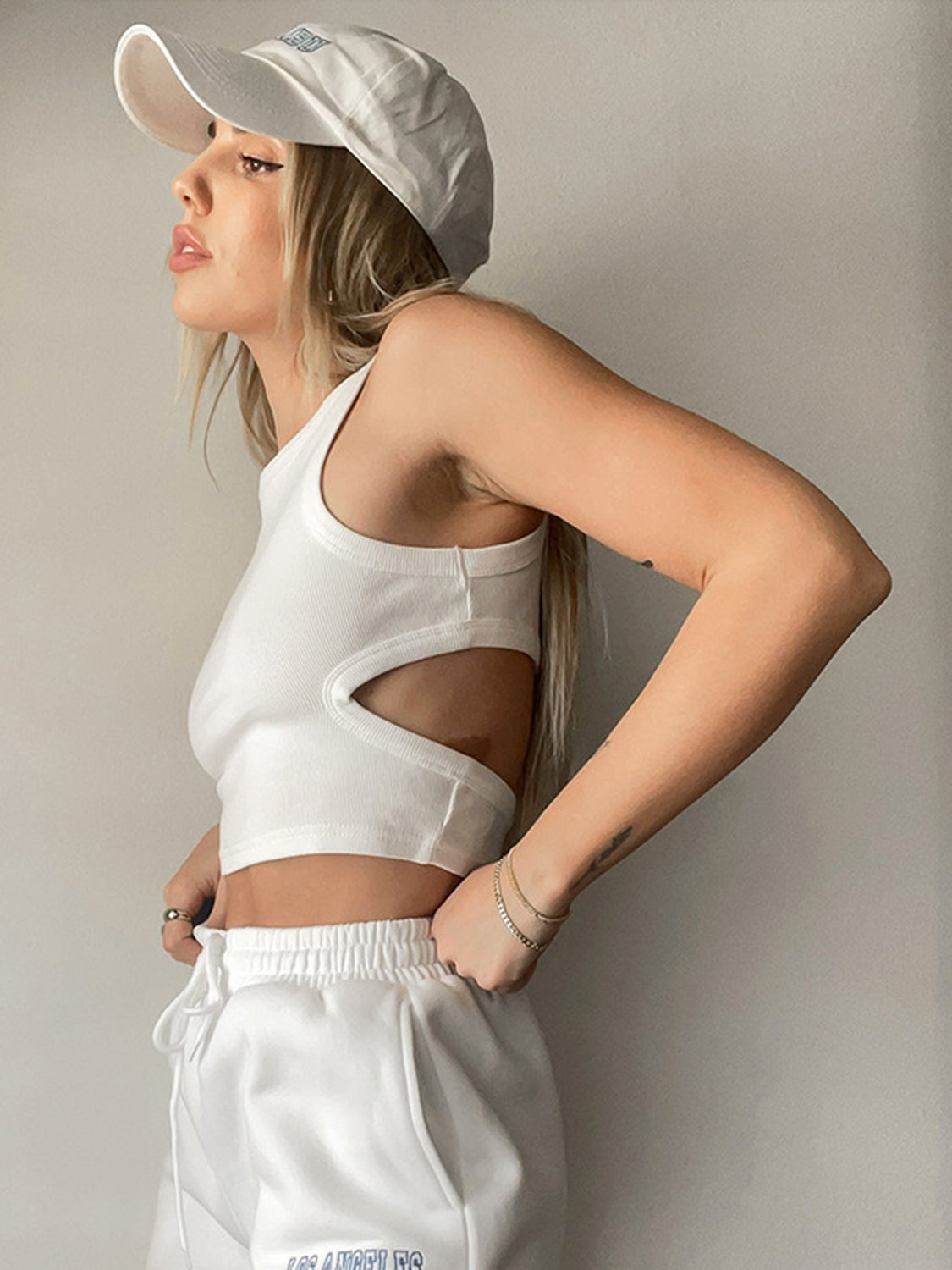 Honeybee Mumford's Cutout Round Neck Tank