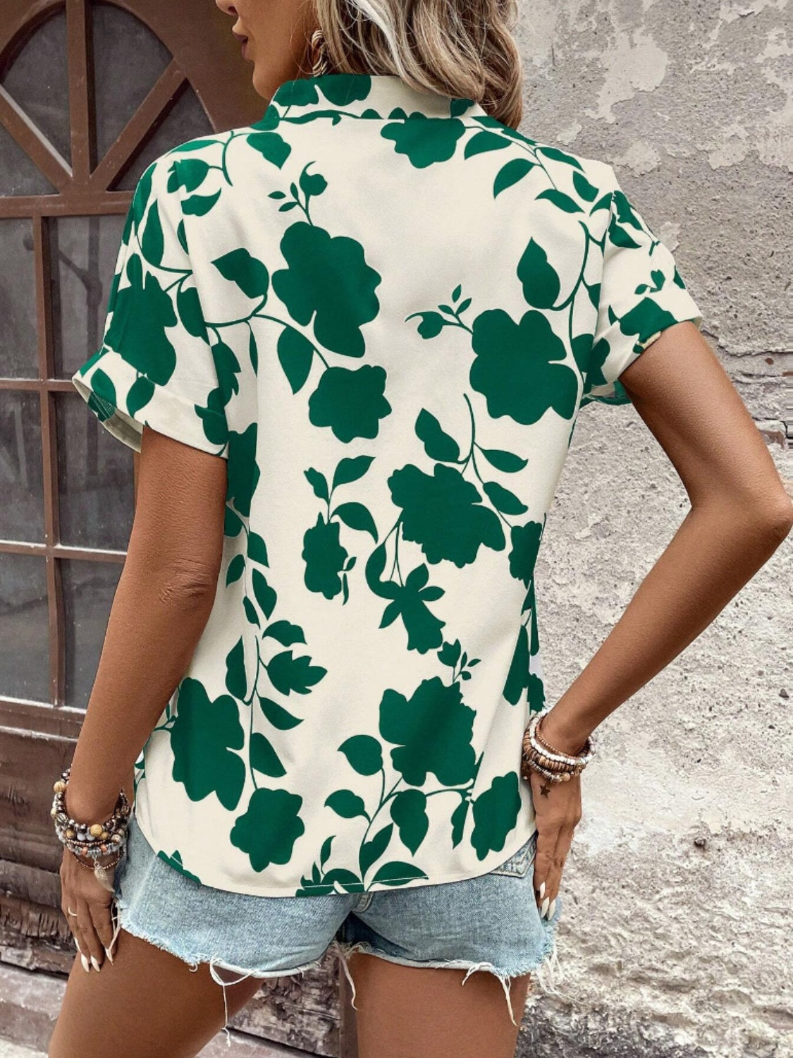 Honeybee Mumford's Flower Notched Short Sleeve Blouse