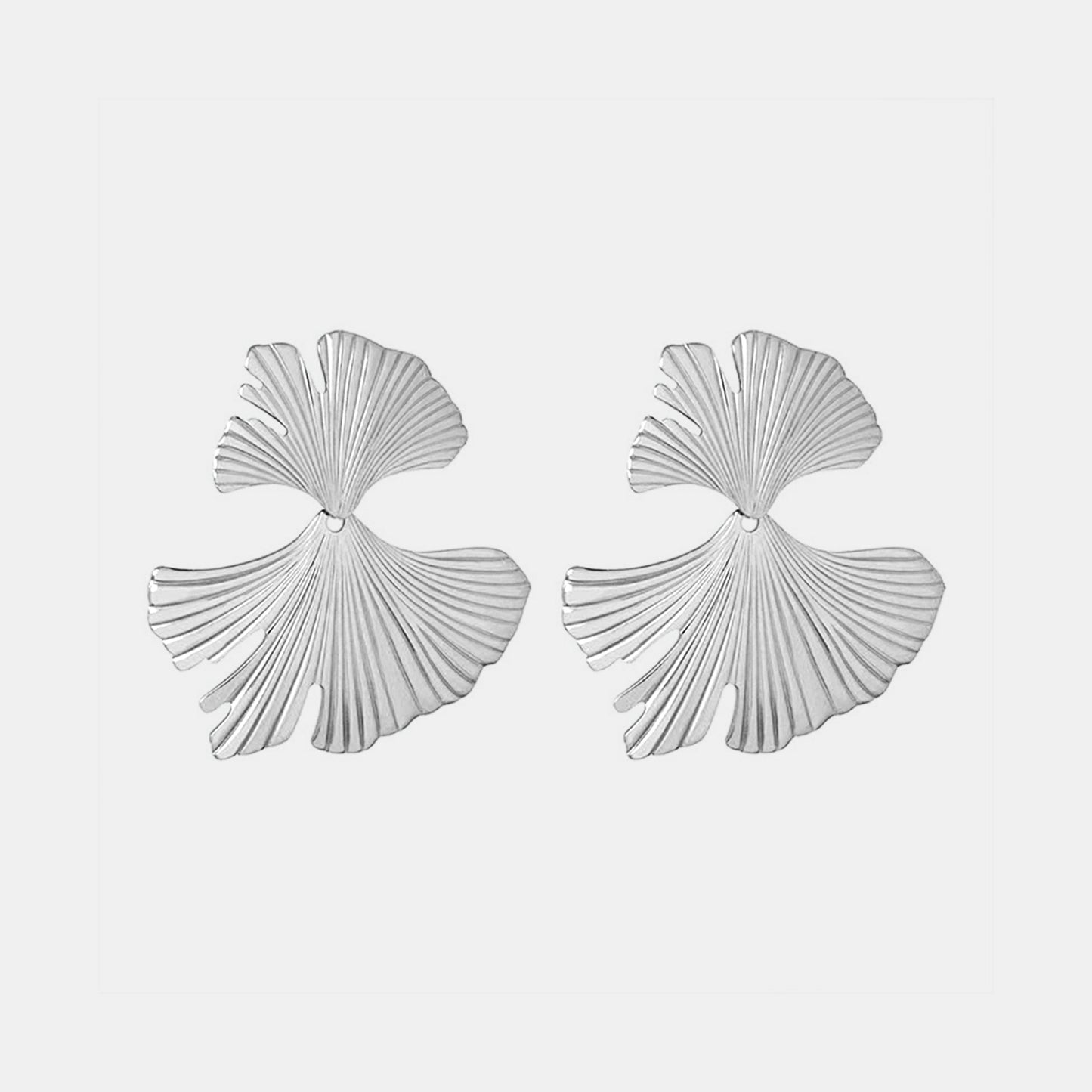 honeybee Mumford's Ginkgo Biloba Design Stud Earrings