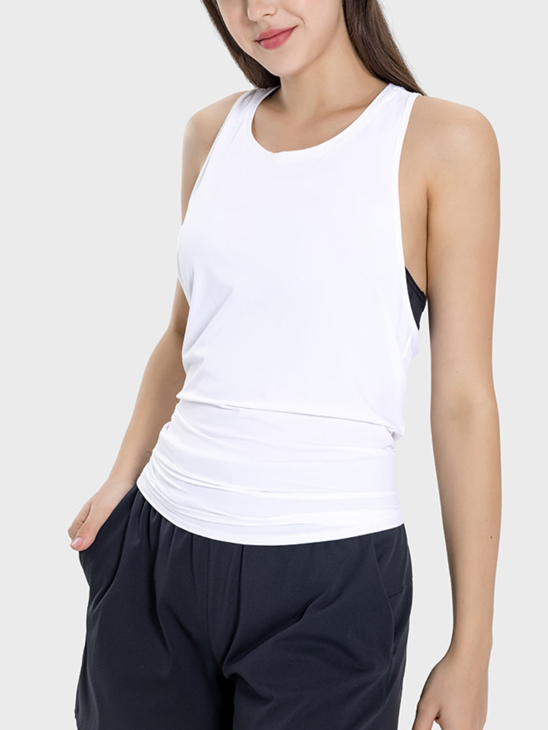 Honeybee Mumford's Round Neck Wide Strap Active Tank