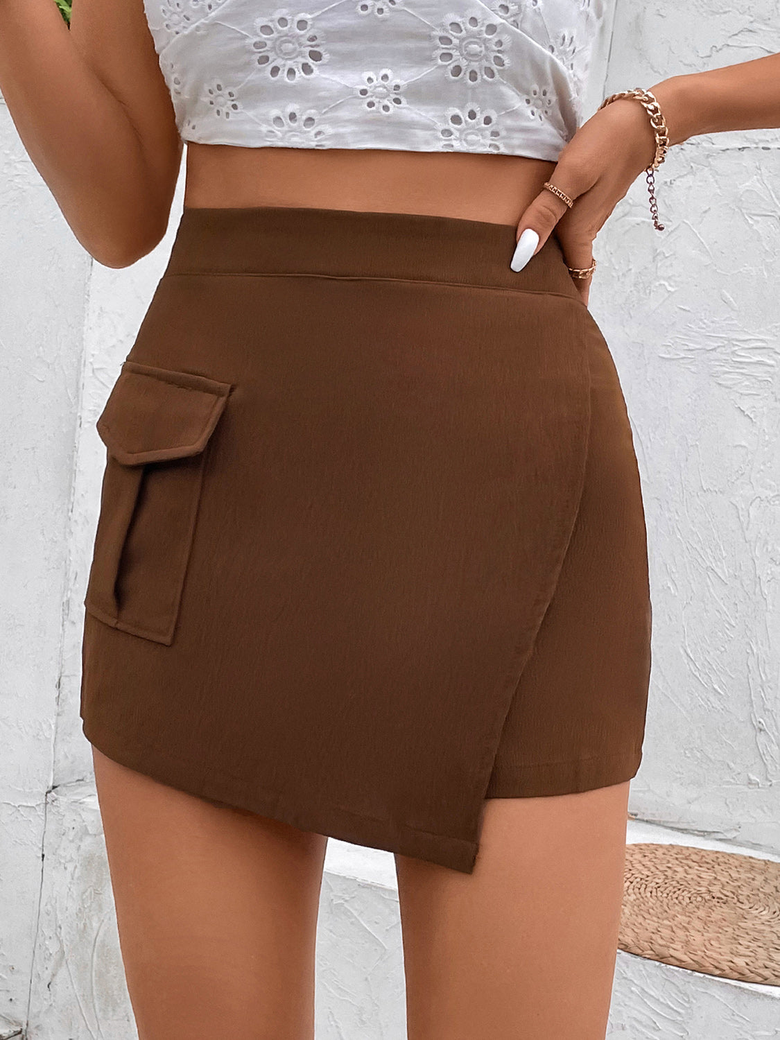 Honeybee Mumford's Pocketed High Waist Shorts