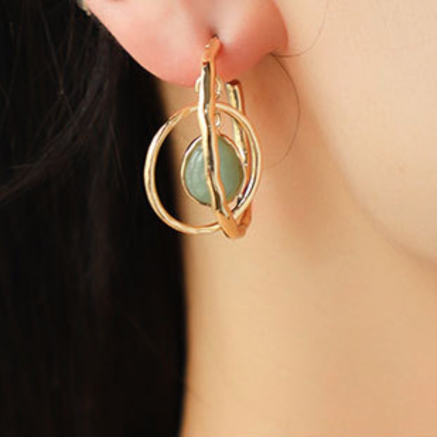 honeybee Mumford's Geometric Teardrop Shape Earrings