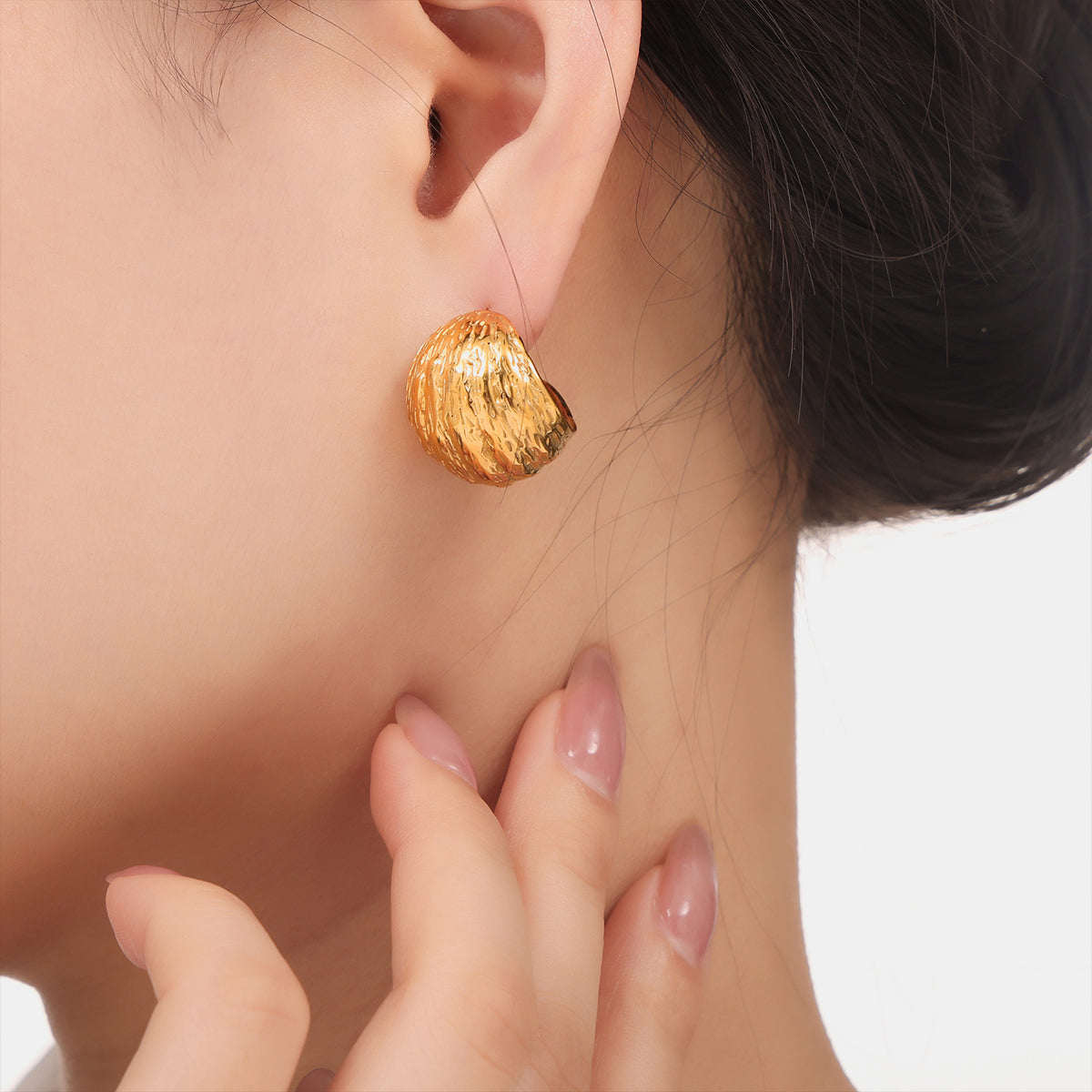 honeybee Mumford's Geometric Shape Earrings