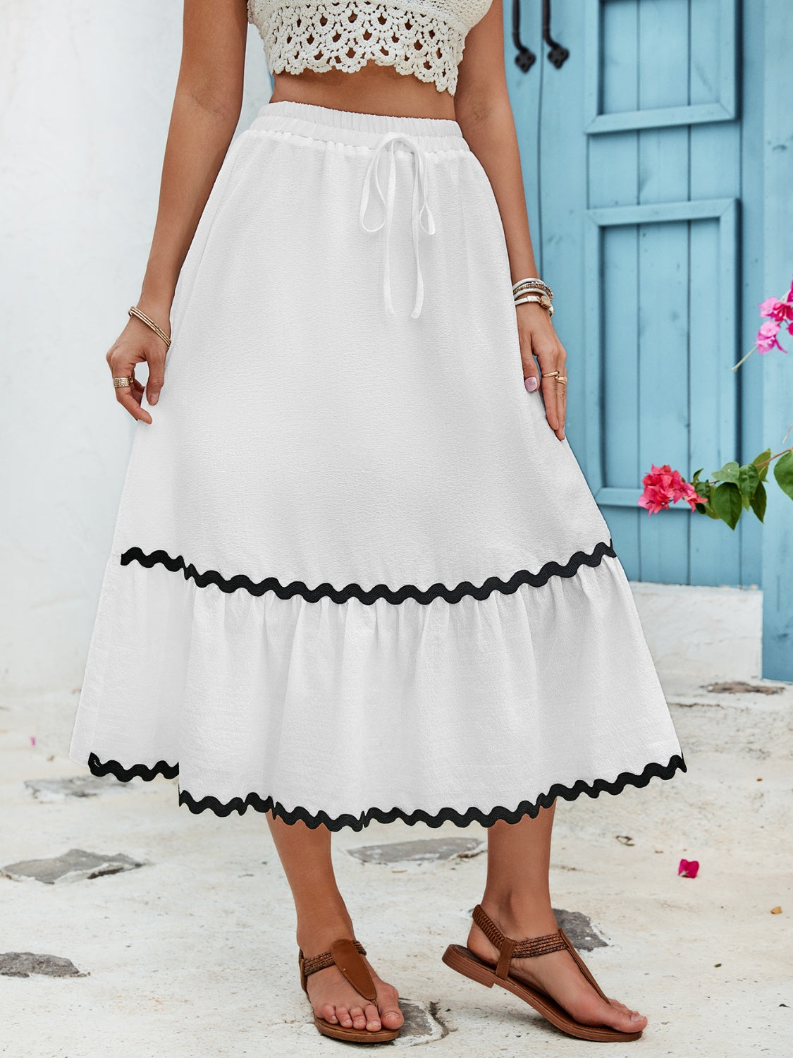 Honeybee Mumford's Tied Contrast Trim High Waist Skirt