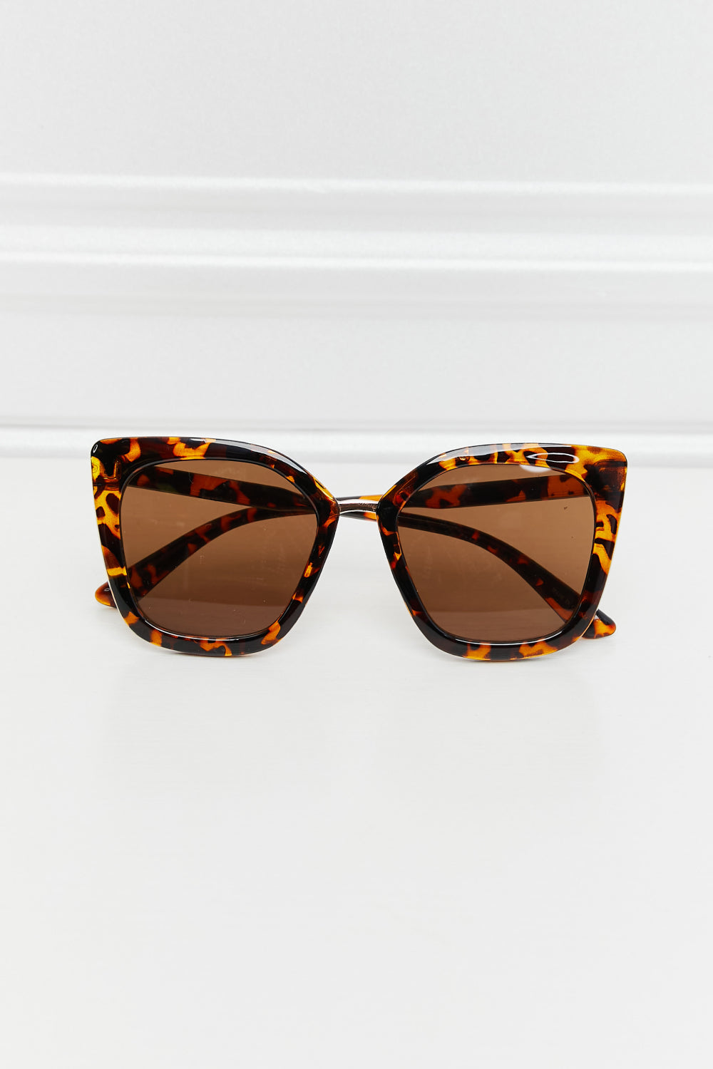 Honeybee Mumford's Cat Eye Full Rim Sunglasses