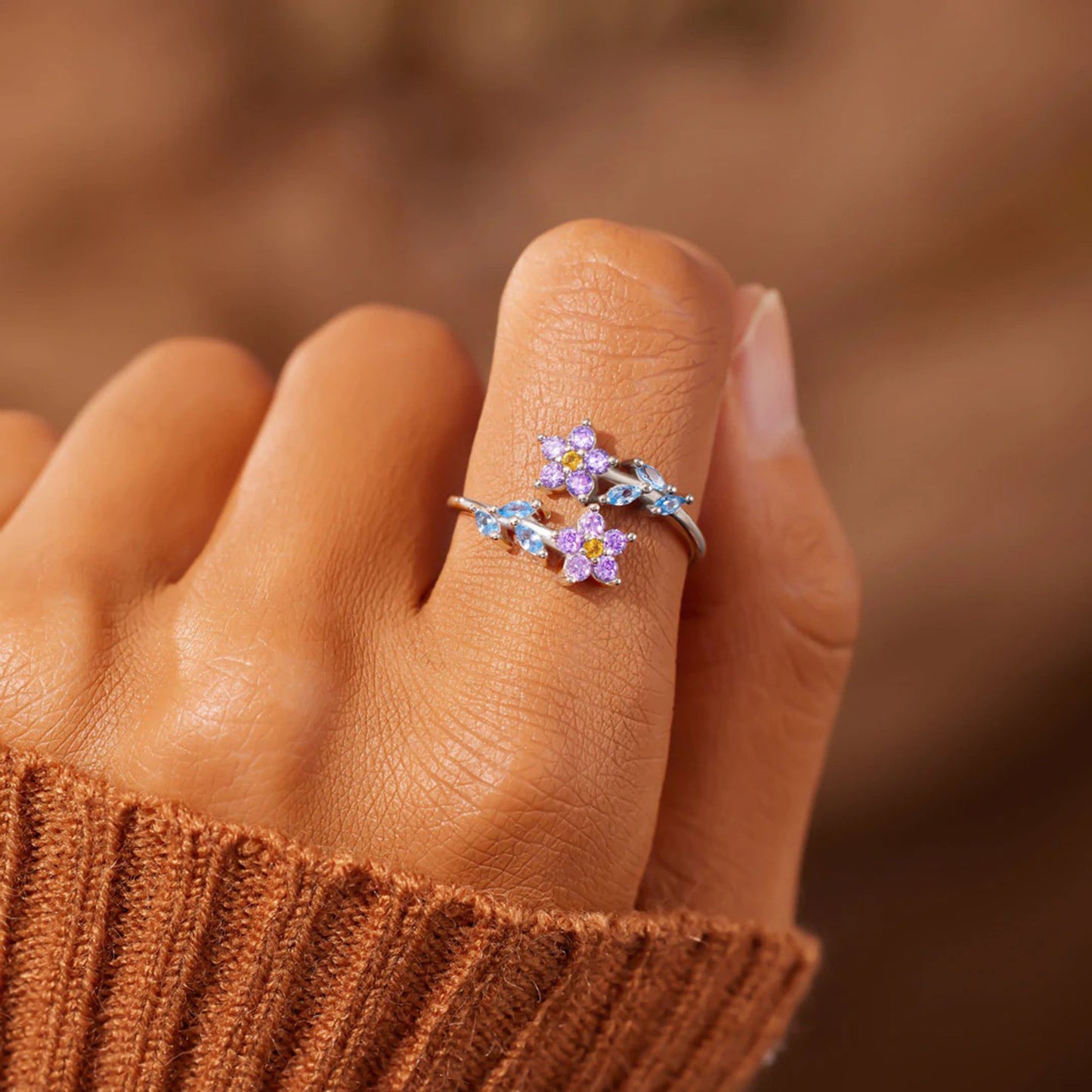 Honeybee Mumford's Flower Shape Sterling Silver Ring