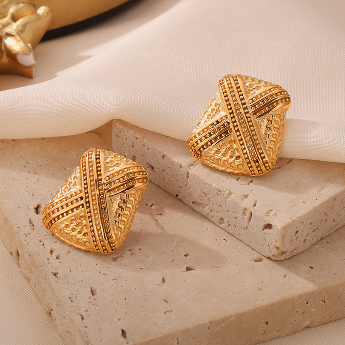 honeybee Mumford's Geometric Shape Earrings