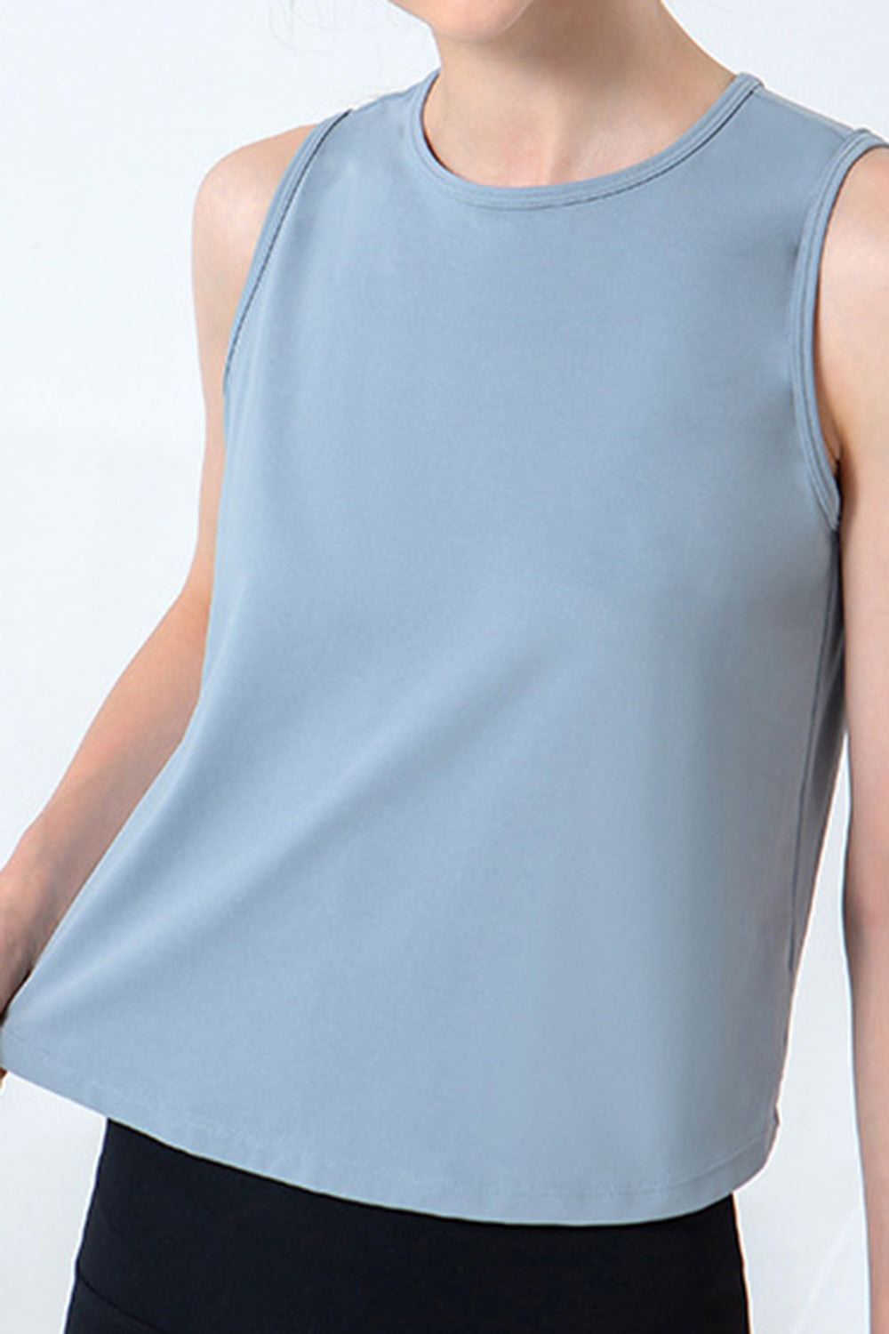 Honeybee Mumford's Round Neck Active Tank