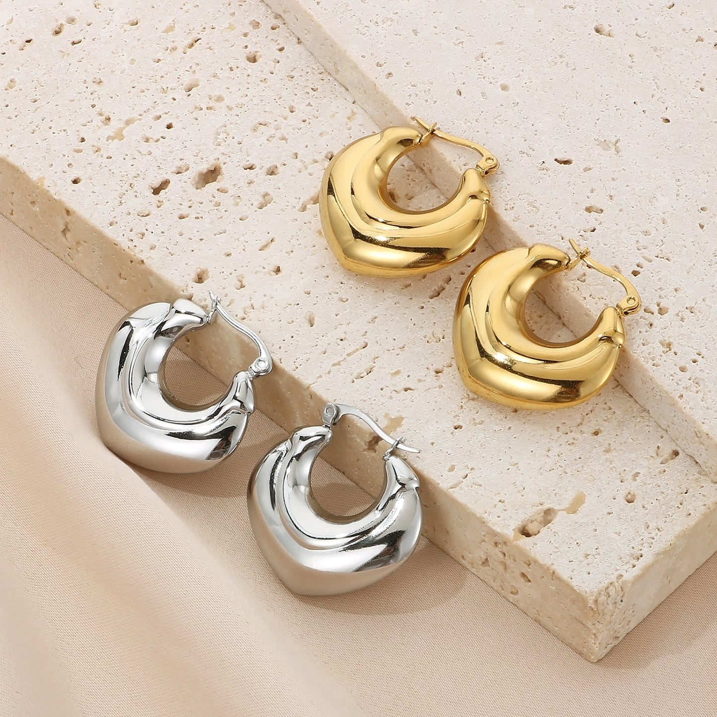 honeybee Mumford's Hinged Hoop Earrings